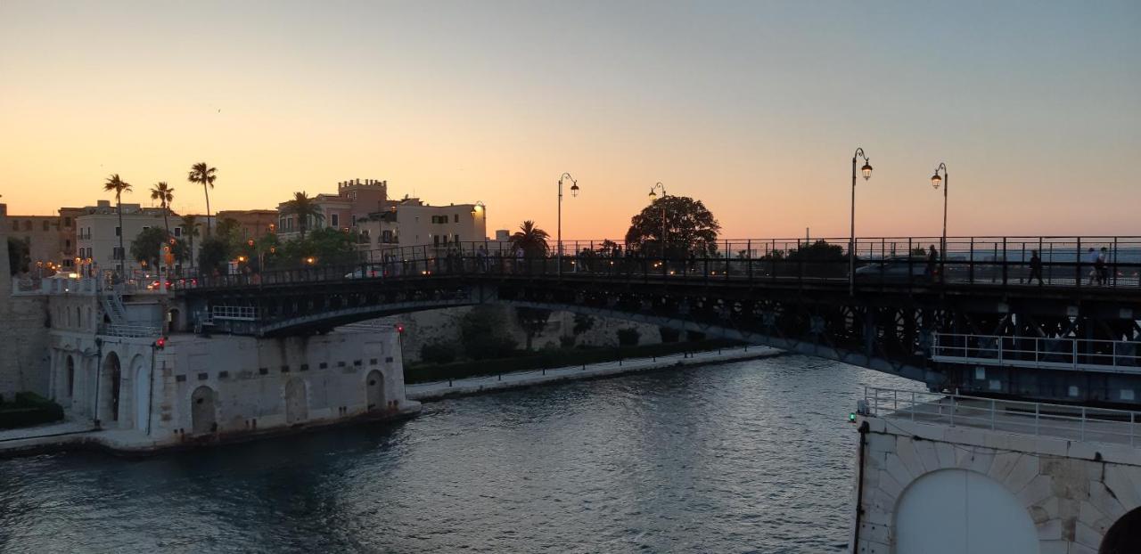 Berardi House Lägenhet Taranto Exteriör bild